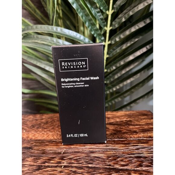 Revision Brightening Facial Wash 3.4 oz. New and Unopened in Box! - Picture 2 of 8